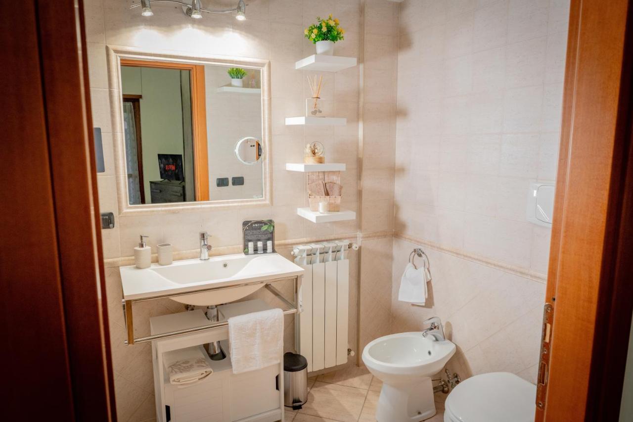 Suite Leonardo Relax فيوميتشينو المظهر الخارجي الصورة